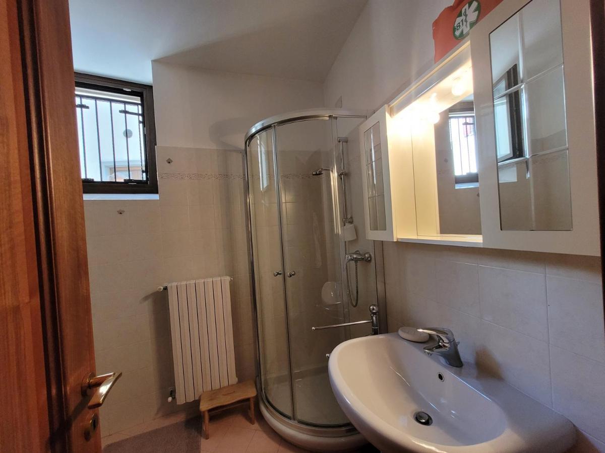 La Casa Sull' Altopiano Mountain Lake Iseo Hospitality Bossico Екстер'єр фото