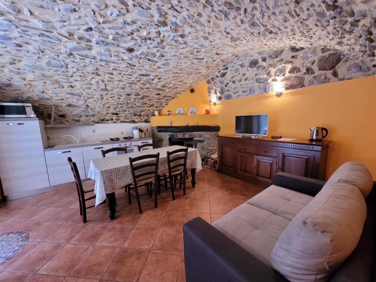 La Casa Sull' Altopiano Mountain Lake Iseo Hospitality Bossico Екстер'єр фото