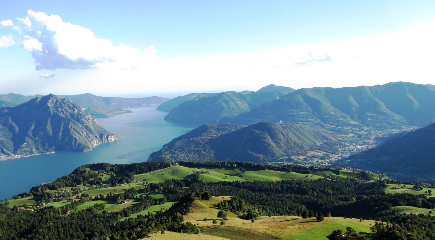 La Casa Sull' Altopiano Mountain Lake Iseo Hospitality Bossico Екстер'єр фото